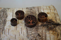 Load image into Gallery viewer, Plug Tunnel Holz filigran Baum des Lebens double flared - chic-net.de
