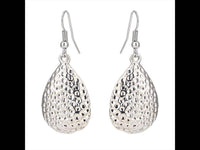 Load image into Gallery viewer, Schmuckset Ohrringe Kette Collier gehämmert silbern Brass Tropfen Sichel - chic-net.de
