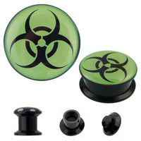Load image into Gallery viewer, Schraub Plug Acryl grün schwarz Biohazard Tunnel Expander Piercing Ohrschmuck - chic-net.de
