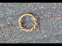 Load image into Gallery viewer, Septum Nasen Piercing Messing 1mm Seil Kordel gold - chic-net.de
