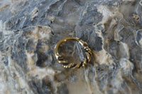 Load image into Gallery viewer, Septum Nasen Piercing Messing 1mm Seil Kordel gold - chic-net.de
