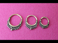 Load image into Gallery viewer, Septum Piercing Messing 1.2mm Kreise Seil - chic-net.de
