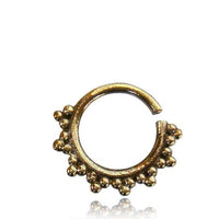 Load image into Gallery viewer, Septum Piercing Nasenringe kleine Zacken Messing 1 mm goldfarben antik Ohrring - chic-net.de
