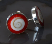 Load image into Gallery viewer, Shiva Auge koralle rot rund 10mm Ohrstecker 925 Silber - chic-net.de
