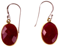 Load image into Gallery viewer, Silberohrringe vergoldet oval Stein Rubin rot facettiert 925 Sterling Silber Ohrringe - chic-net.de
