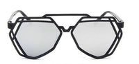 Load image into Gallery viewer, Sonnenbrille V-förmiges Polygon schwarzes Gestell 400UV verspiegelt - chic-net.de
