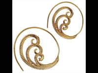 Load image into Gallery viewer, Spiralen Ohrringe Brass Punkte drei Spiralen antik golden Tribal Piercing - chic-net.de
