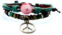 Cargar imagen en el visor de la galería, Surfer Lederarmband roter Stein Peacezeichen Perlen Brass verstellbar Leder Schnur nickelfrei - chic-net.de
