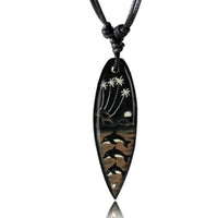 Load image into Gallery viewer, Surferkette braun weiß schwarz Delfine Palmen Holzkette Sonoholz Unisex verstellbar - chic-net.de

