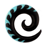 Load image into Gallery viewer, Tribal Buffalo Horn Piercing Expander, schwarze Spirale mit türkisfarbenem Waveinlay, 12mm,  Plug, Tunnel, Ohrring, Ohrhänger, Ohrstecker - chic-net.de
