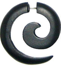 Load image into Gallery viewer, Tribal Ohrring Sono Holz Spirale in schwarz, Edelstahlbügel, Fake Piercing - chic-net.de
