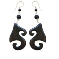 Load image into Gallery viewer, Tribal Ohrringe aus Sono Holz, Edelstahlbügel - chic-net.de
