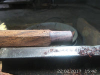 Load image into Gallery viewer, Tunnel Holz Tropfen Dorn gebogen golden bemalt Gravur double flared Arangholz - chic-net.de
