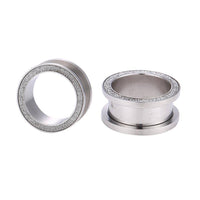 Load image into Gallery viewer, Tunnel Plug Schraubplug Chirurgenstahl Edelstahl dünn silber Farben schmaler silberner Glitzer Rand - chic-net.de

