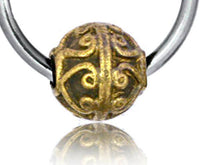 Load image into Gallery viewer, Universal Piercing Kugel Ring Edelstahl Brass Herzen - chic-net.de
