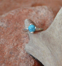 Load image into Gallery viewer, Universal Piercing Ring 925 Silber 1.2mm Türkis Stein - chic-net.de
