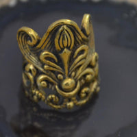 Load image into Gallery viewer, Ear cuffs verschnörkeltes Muster Lilie Messing gold - chic - net.de
