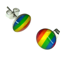 Load image into Gallery viewer, Edelstahl Ohrstecker bunt Regenbogen rund 10mm
