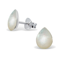 Load image into Gallery viewer, Ohrstecker 925 Silber Tropfen Träne E-Coat Shell Muschel
