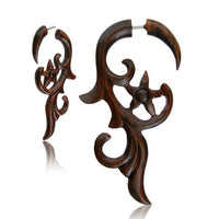 Load image into Gallery viewer, Fake Holz Piercing Narra Holz Blume Ornament nickelfrei Edelstahl Ohrstecker Organic Tribal - chic - net.de
