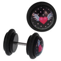 Load image into Gallery viewer, Fake Piercing Plug Herz pink weiße Flügel Punkte Hintergrund schwarz Gummiring 7 mm - chic - net.de
