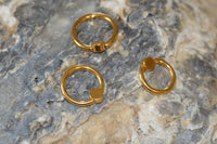 Load image into Gallery viewer, Klemmkugel Piercing Scheibe Edelstahl Gold PVD - chic - net.de
