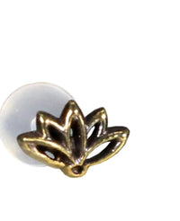 Load image into Gallery viewer, Labret Lippen Piercing Acryl Lotus Blume antik golden Brass Motiv - chic - net.de
