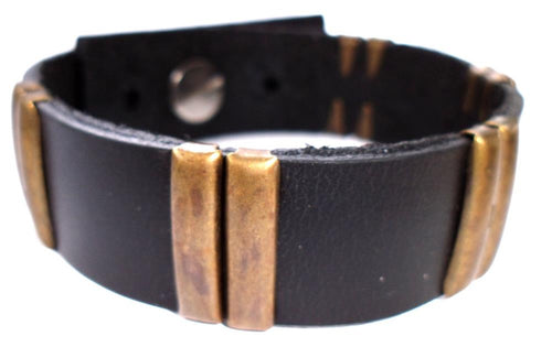 Lederarmbänder schwarz breit goldene rechteckige Nieten Brass Armband Leder unisex nickelfrei - chic - net.de