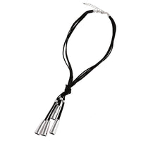 Cargar imagen en el visor de la galería, Lederbandkette schwarz Knoten Edelstahl Ringe Rohr Länge 53 cm - chic - net.de
