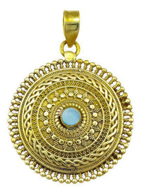 Load image into Gallery viewer, Messing Anhänger Chalzedon hellblau Kreise Zopf Stein golden Kette nickelfrei antik Schmuck Tribal - chic - net.de
