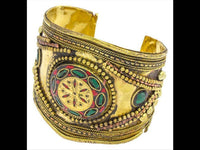 Cargar imagen en el visor de la galería, Messing Armreif gold Raute Stern Seil grün Jaspis breit nickelfrei verstellbar Perlen antik Tribal - chic - net.de
