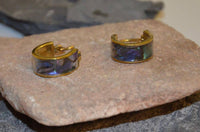 Load image into Gallery viewer, Messing Ohrringe gold Abalone Muschel Imitat Creolen - chic - net.de
