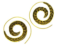 Load image into Gallery viewer, Messing Spirale Ohrringe Piercing Blattadern antik gold - chic - net.de
