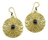 Cargar imagen en el visor de la galería, Ohrringe Onyx Stein Herz Kreis Dreiecke Messing Ohrhänger braun nickelfrei antik golden Tribal Brass - chic - net.de
