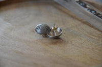 Load image into Gallery viewer, Ohrstecker 925 Sterling Silber Spirale Halbkugel schwarz - chic - net.de
