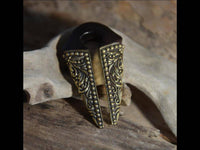 Load image into Gallery viewer, Piercing Ohrgewicht Arangholz Brass Ornament Pfeil 12mm - chic - net.de

