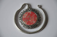 Load image into Gallery viewer, Piercing Ohrgewicht Brass Stern Stein rot 4,7mm Spirale - chic - net.de
