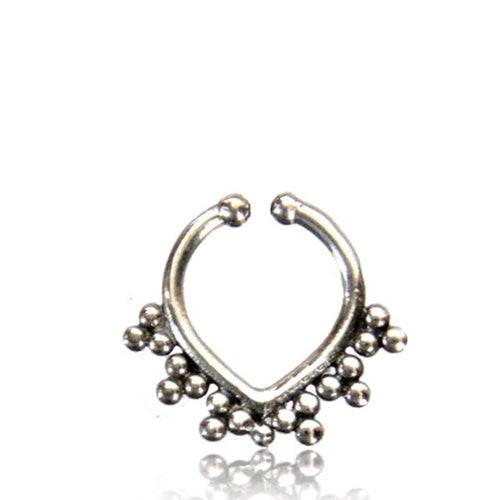 Septum Fake Piercing Nasenringe Tropfen Dreiecke Messing antik silbern nickelfrei - chic - net.de