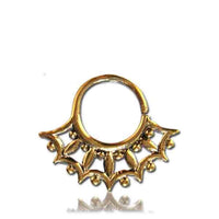 Load image into Gallery viewer, Septum Piercing Nasenringe Fächer Spitzen Messing 1,6 mm goldfarben nickelfrei antik exotisch Ohrring - chic - net.de
