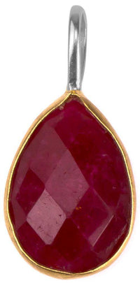 Load image into Gallery viewer, Silberanhänger vergoldet Tropfen Stein Rubin rot facettiert 925 Sterling Silber Anhänger - chic - net.de
