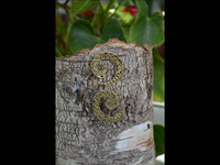 Cargar imagen en el visor de la galería, Spiralen Ohrringe S - Formen Spiralen Messing Brass antik golden Tribal Ohrhänger - chic - net.de

