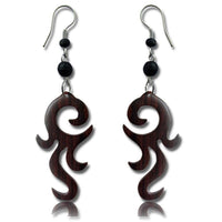 Load image into Gallery viewer, Tribal Ohrringe Narraholz Wimpernspirale dunkelbraun schwarze Perlen Edelstahl - chic - net.de
