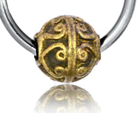 Load image into Gallery viewer, Universal Piercing Kugel Ring Edelstahl Brass Herzen - chic - net.de
